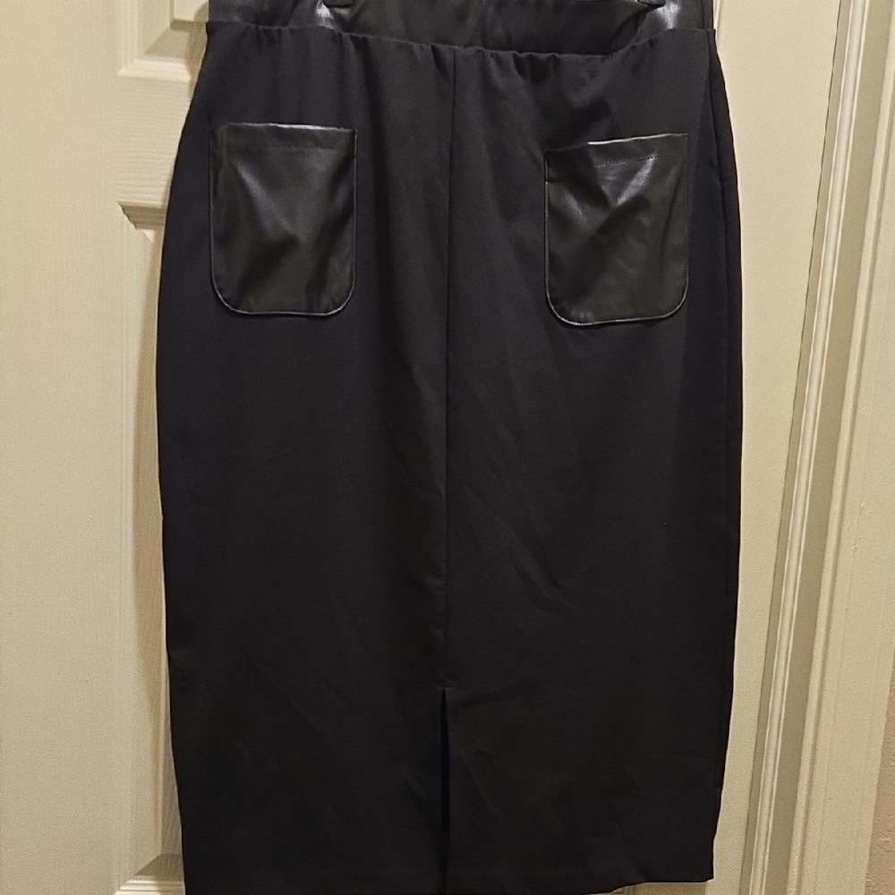 Ashley Stewart Black Midi Ponte Skirt Leather Accents Size 14/16 NWOT
